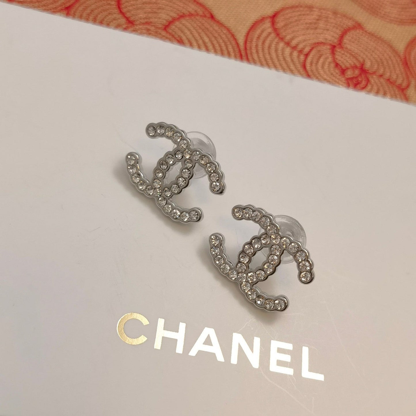 Pendientes con logo de diamante de 2 colores