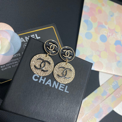 Pendientes Redondos Retro Elegantes