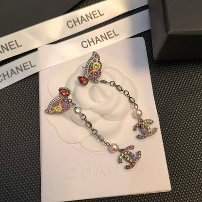 Boucles d'oreilles papillon en cristal coloré