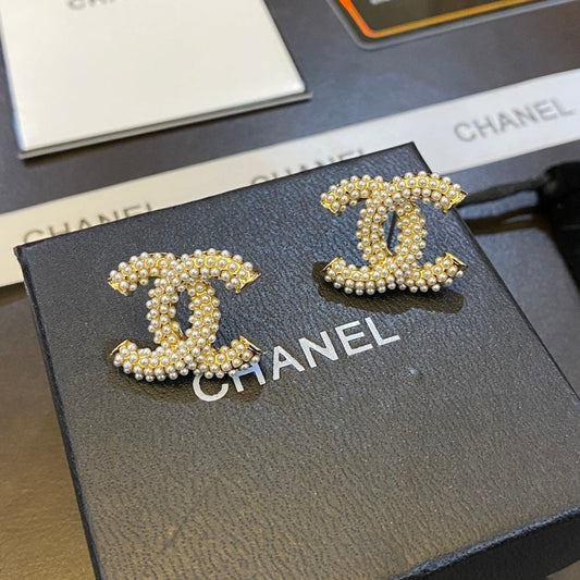 Boucles d'oreilles clous Tempérament Perle Logo