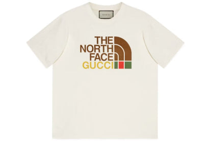 0528 T-shirt en coton co-marqué G