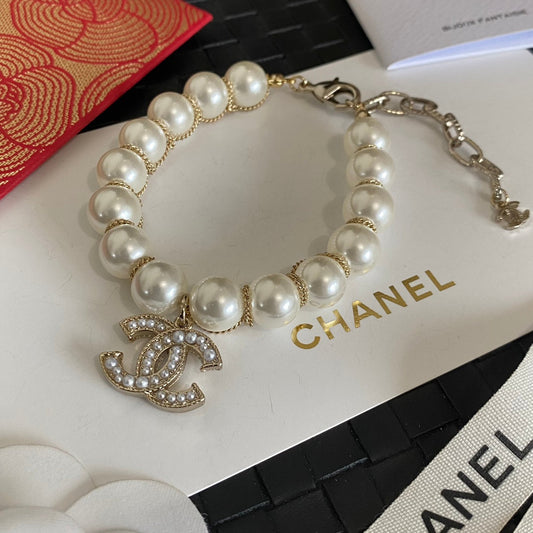 Bracelet de perles élégant
