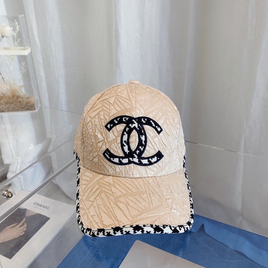 Casquette de baseball plissée tendance