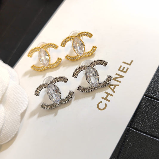 Boucles d'oreilles tendance en diamant et cristal