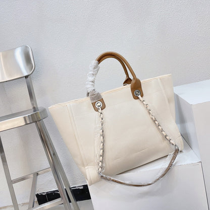 Sac cabas à chaîne brodé de perles