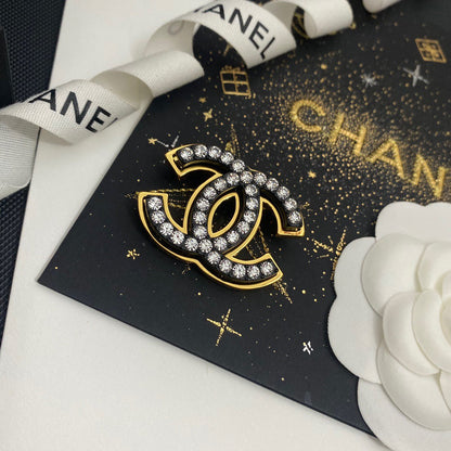 Broche diamantée empilable couleurs personnalité