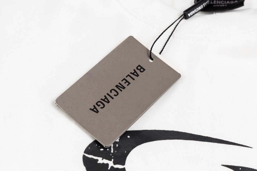 Camiseta clásica estampada con letras