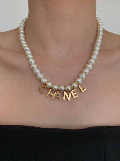 Collar Pendiente de Perla con Letra