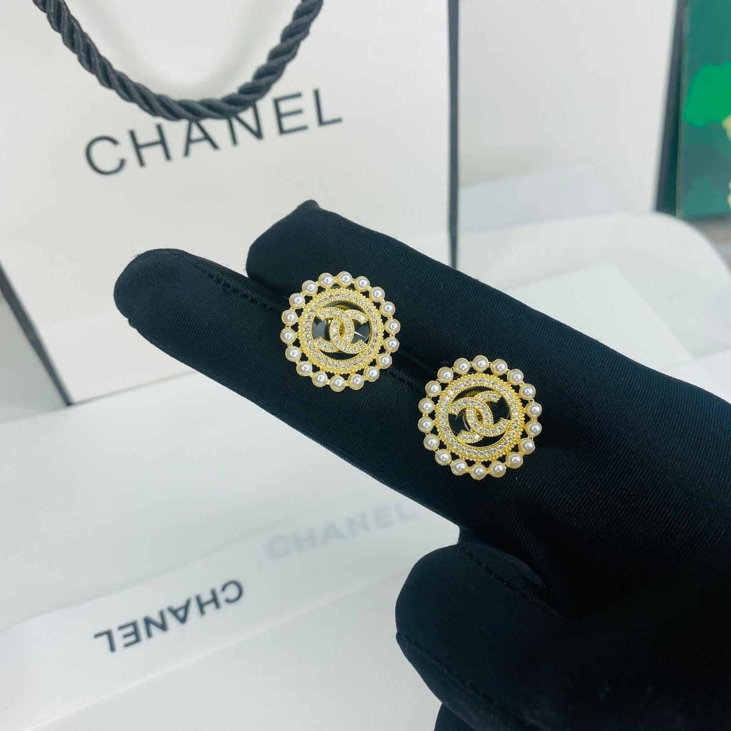 Pendientes de perlas y circonitas