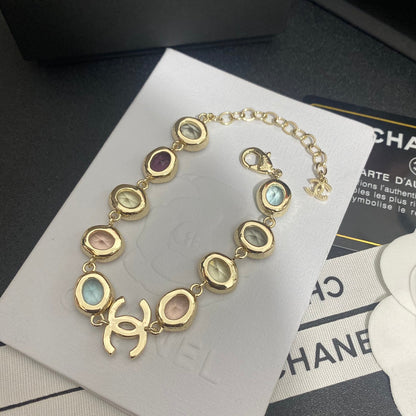 Pulsera de cuentas de vidrio de colores