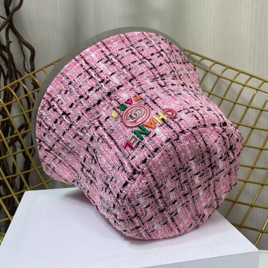 Sombrero de cubo bordado colorido de moda
