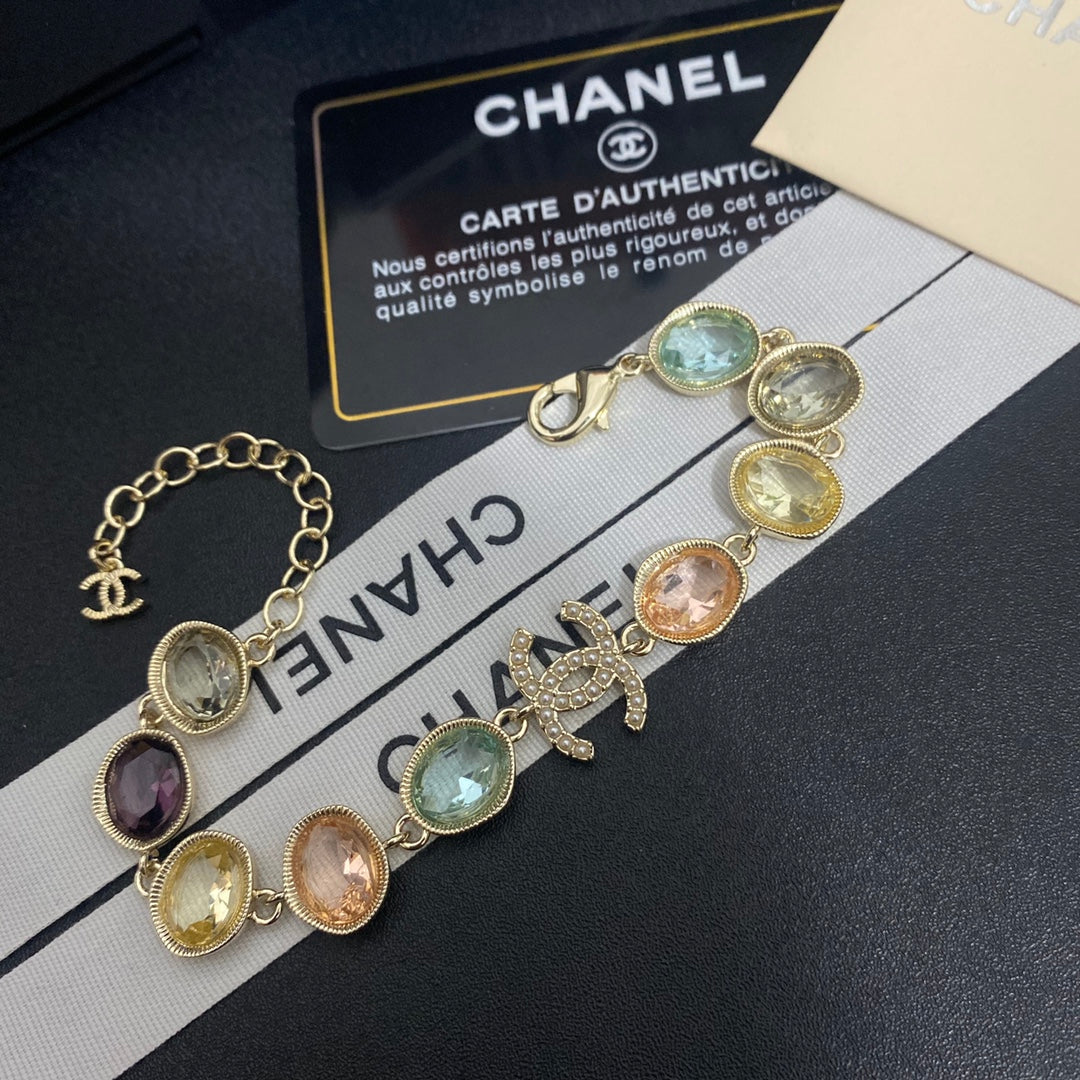 Pulsera de cuentas de vidrio de colores