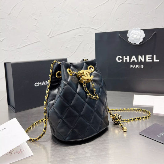 Sac seau en diamant avec cordon de serrage