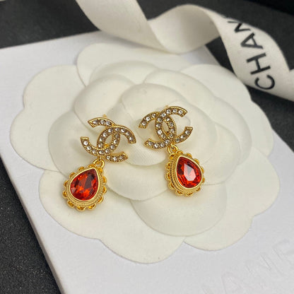Pendientes colgantes de gema roja vintage