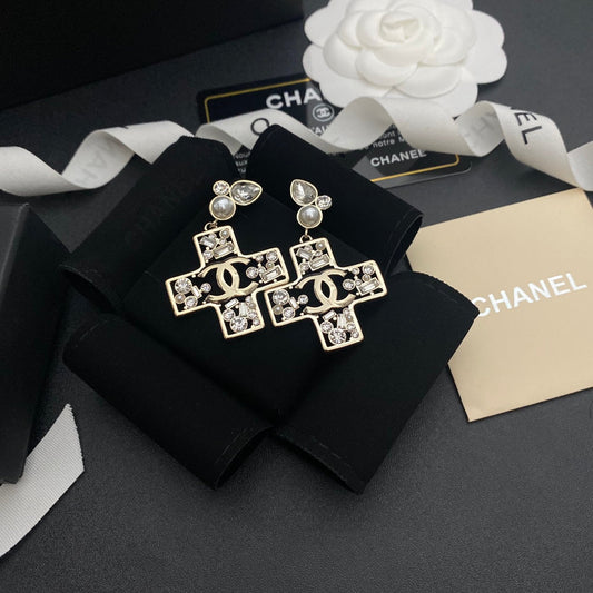 Boucles d'oreilles Croix Perle Diamant