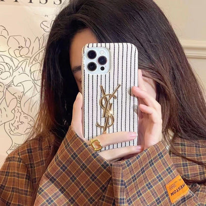 Funda de cuero con estampado de cocodrilo