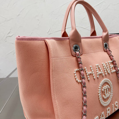 Bolso de playa bordado con perlas