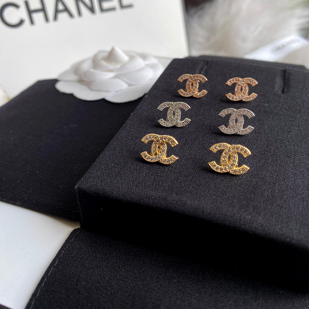 Pendientes brillantes para combinar con todo