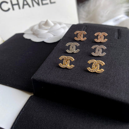 Pendientes brillantes para combinar con todo