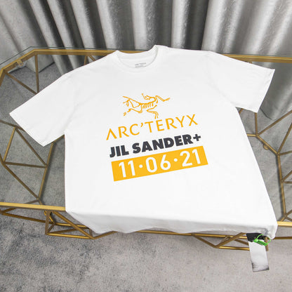Camiseta estampada nuevo clásico