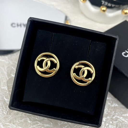 Boucles d'oreilles clous rondes creuses