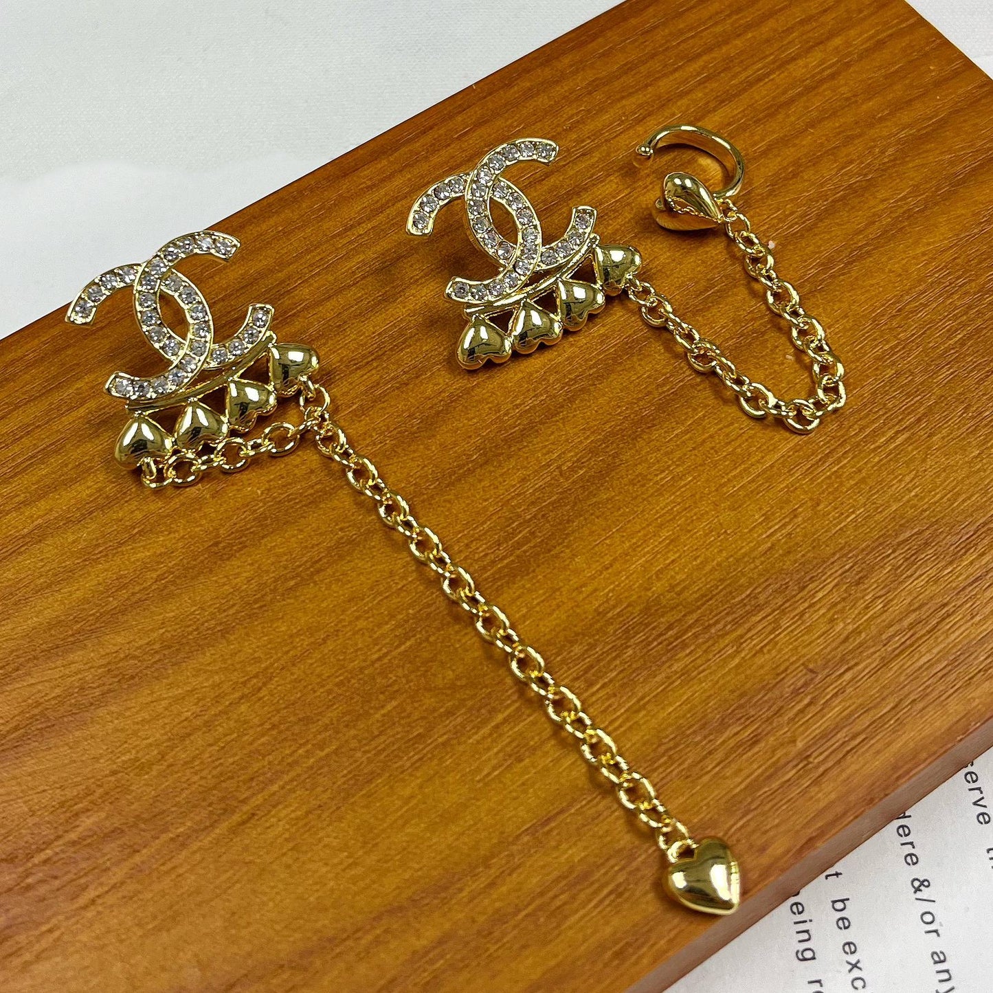 Conjunto de collar y pendientes de clip de diamantes de imitación de corazón de moda