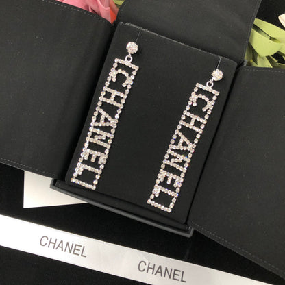 Aretes Largos de Diamantes de Cristal Brillante