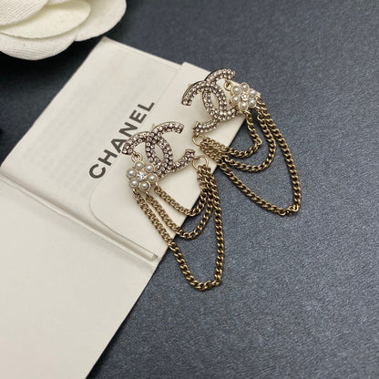 Pendientes de cadena de flores