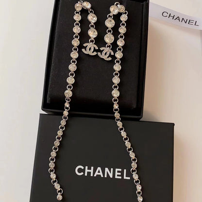 Boucles d'oreilles longues en diamant fantaisie