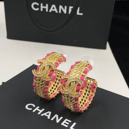 Boucles d'oreilles demi-créoles en cuir rose