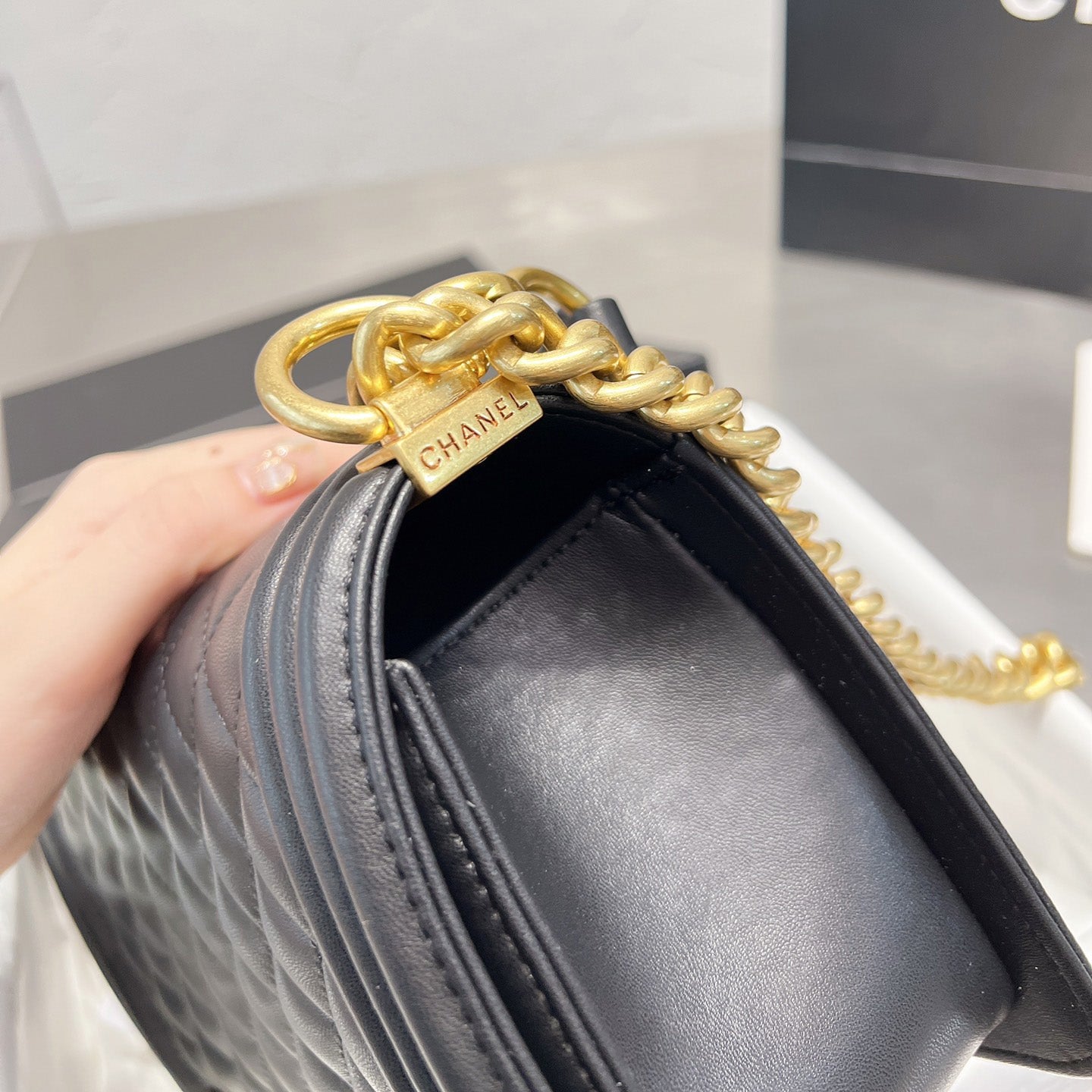 Bolso de Hombro Chanel de la Serie Leboy