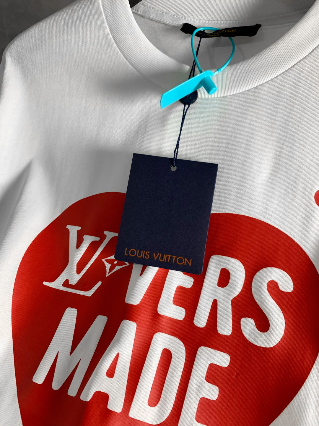 Nueva camiseta estampada sencilla