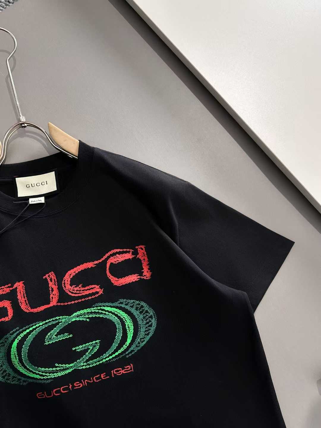 Camiseta clásica estampada