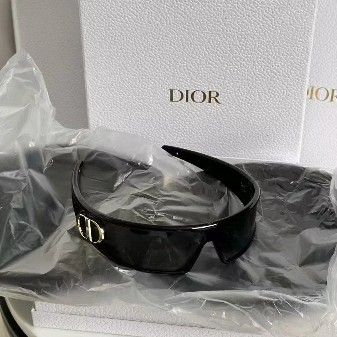 Diadema de moda, gafas de sol novedosas