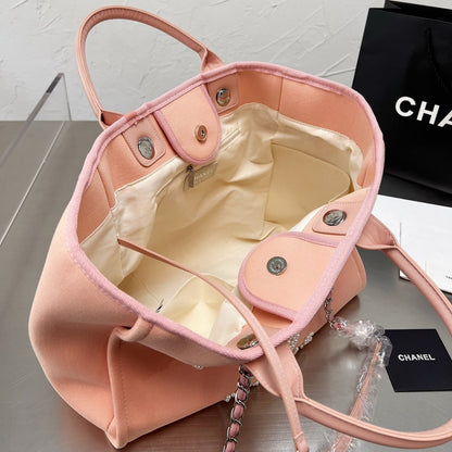 Bolso de playa bordado con perlas