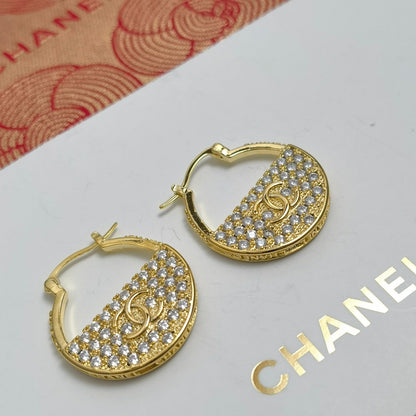 Pendientes de aro de diamante de nueva moda