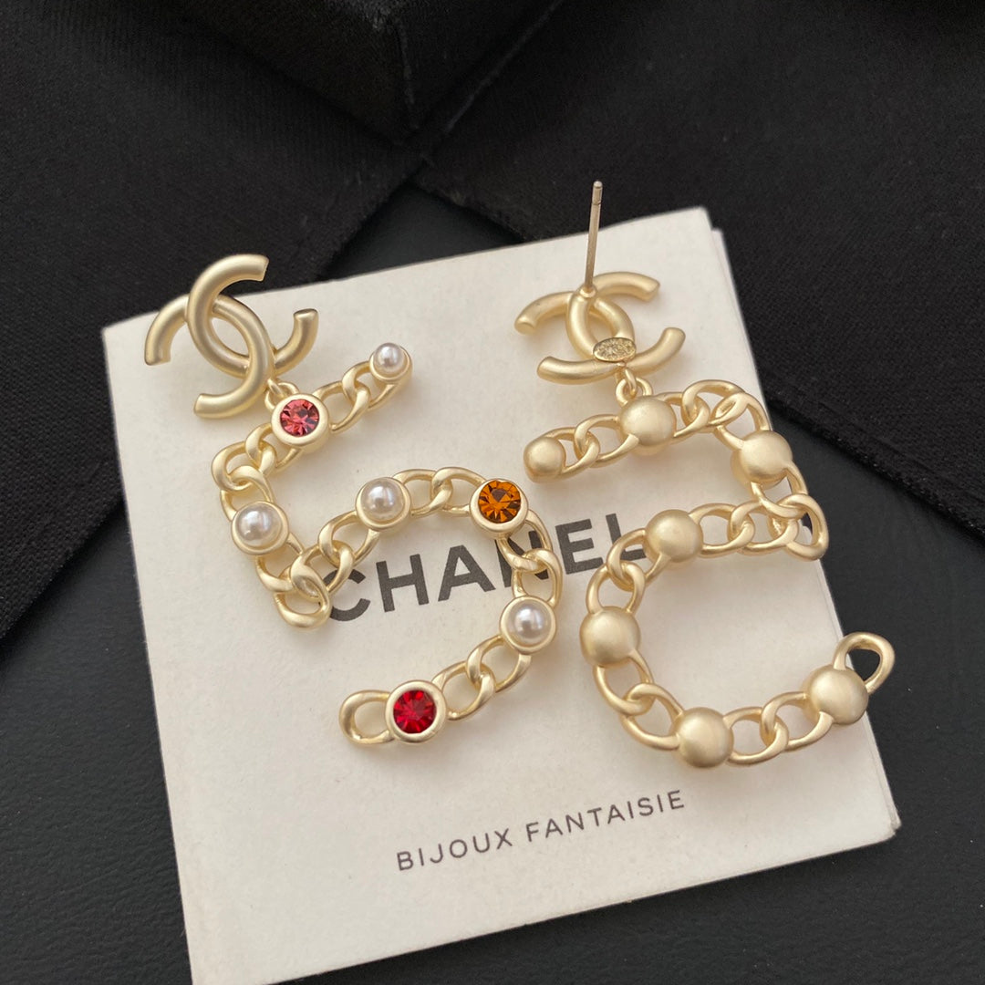 Nuevos pendientes de diamantes de color n.º 5