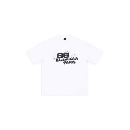 CAMISETA DIBUJADA A MANO CORTE MEDIANO EN NEGRO (preferiblemente para verano)