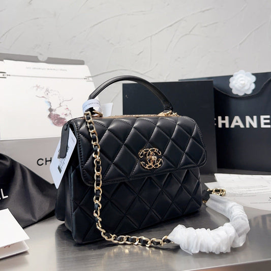Sac tendance à rabat et poignée supérieure