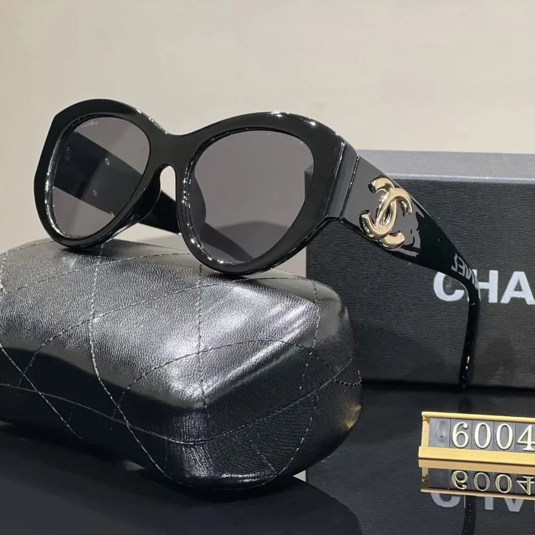 Gafas de sol clásicas de moda para mujer con protección UV