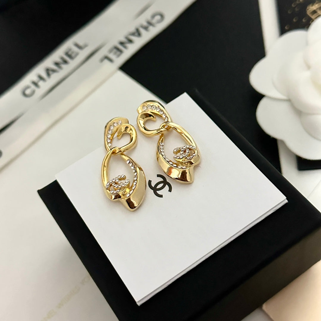 Pendientes Dorados de Moda