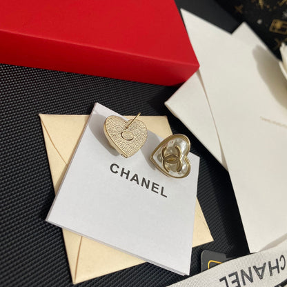 Pendientes de botón con forma de corazón de perla vintage