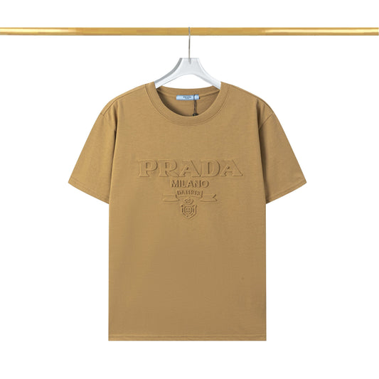 T-shirt à impression en relief