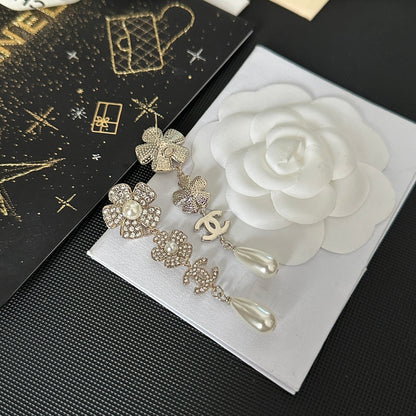 Boucles d'oreilles vintage doubles fleurs strass