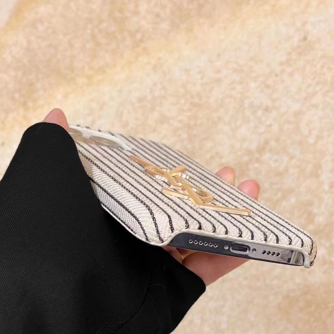 Funda de cuero con estampado de cocodrilo