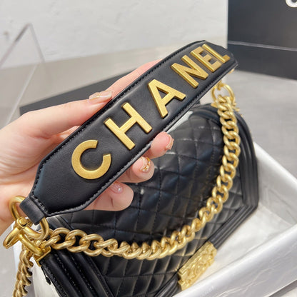 Sac bandoulière chaîne série LeBoy