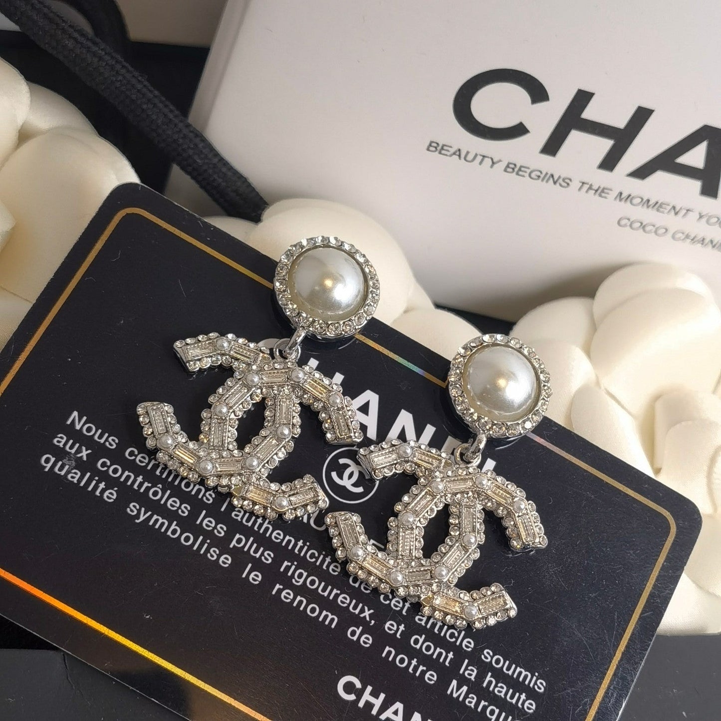 Pendientes colgantes de perlas y diamantes vintage