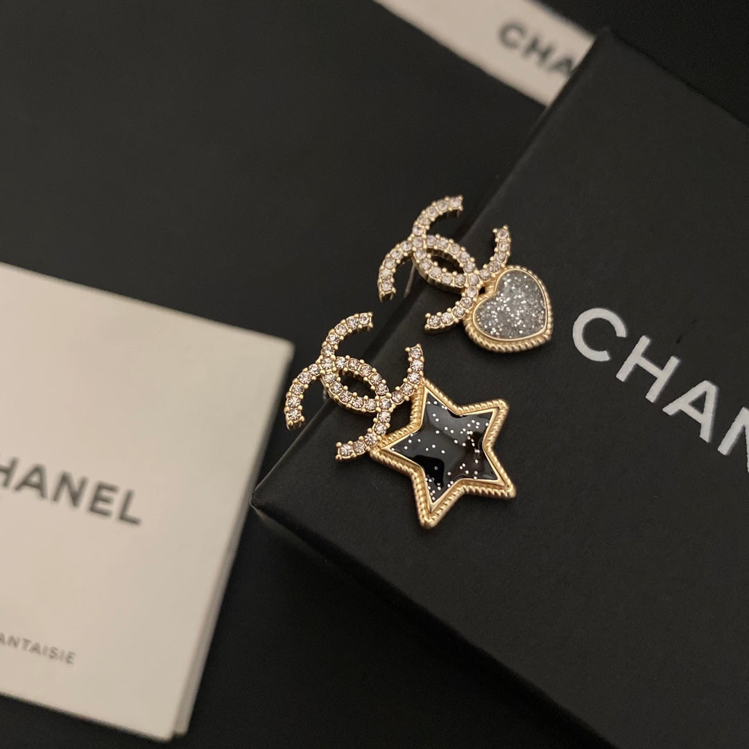 Pendientes de diamantes con estrella asimétrica