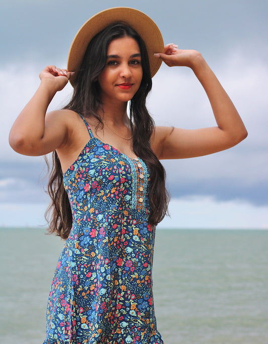 Midnight Wild Flower Robe Courte à Bretelles Fines
