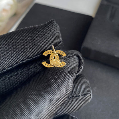 Pendientes brillantes para combinar con todo